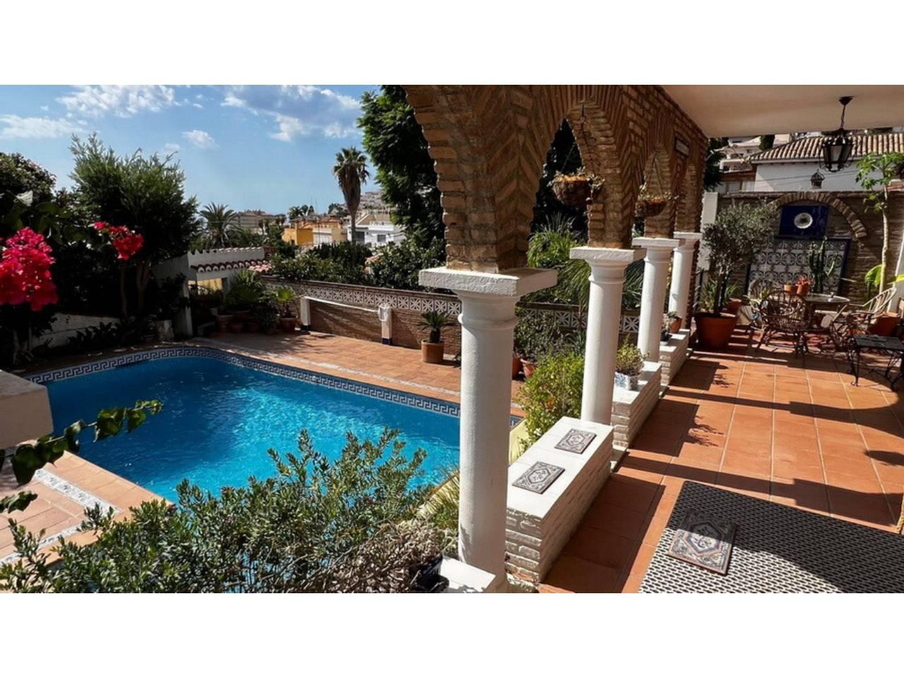 Chalet en Venta en Almuñécar