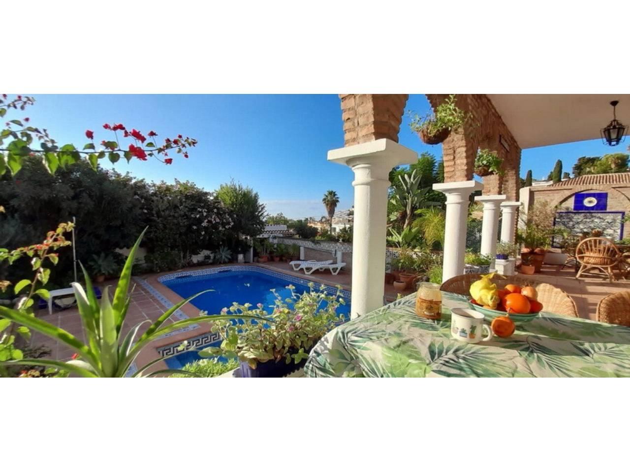 Chalet en Venta en Almuñécar
