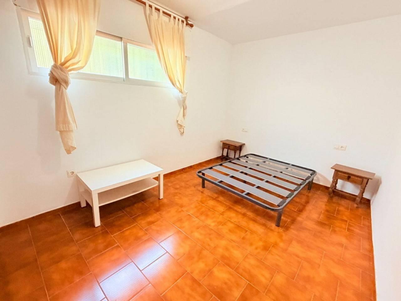 Apartment for Sale in Almuñécar