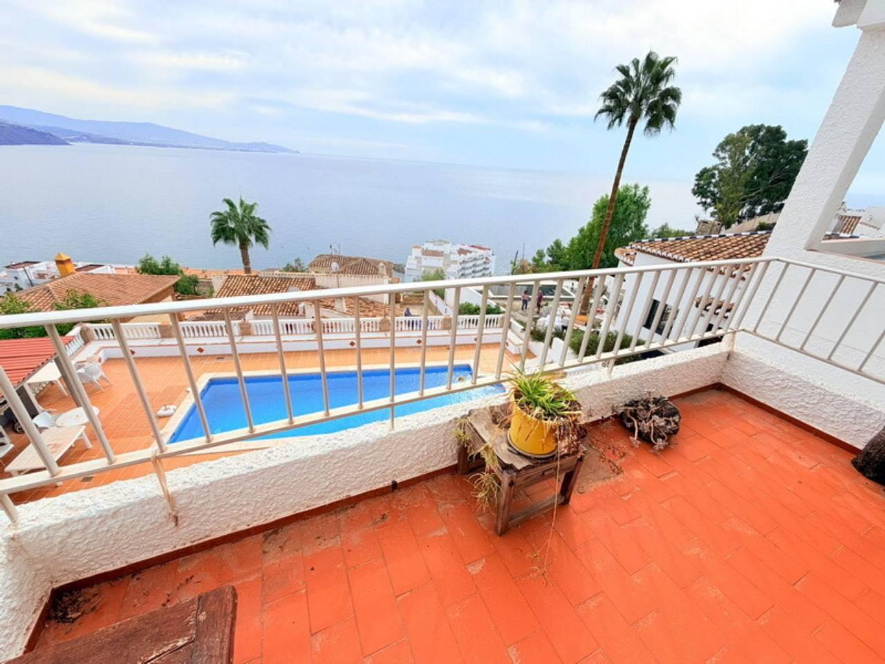 Apartment for Sale in Almuñécar