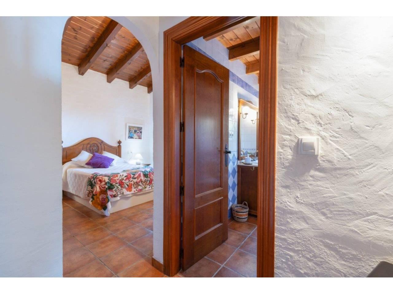 Chalet for Sale in Almuñécar