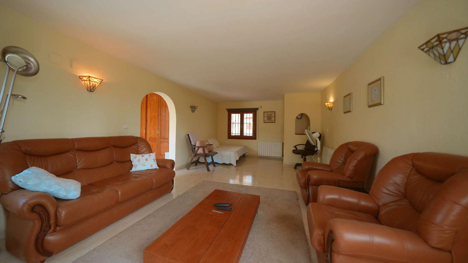 Villa for Sale in Pego