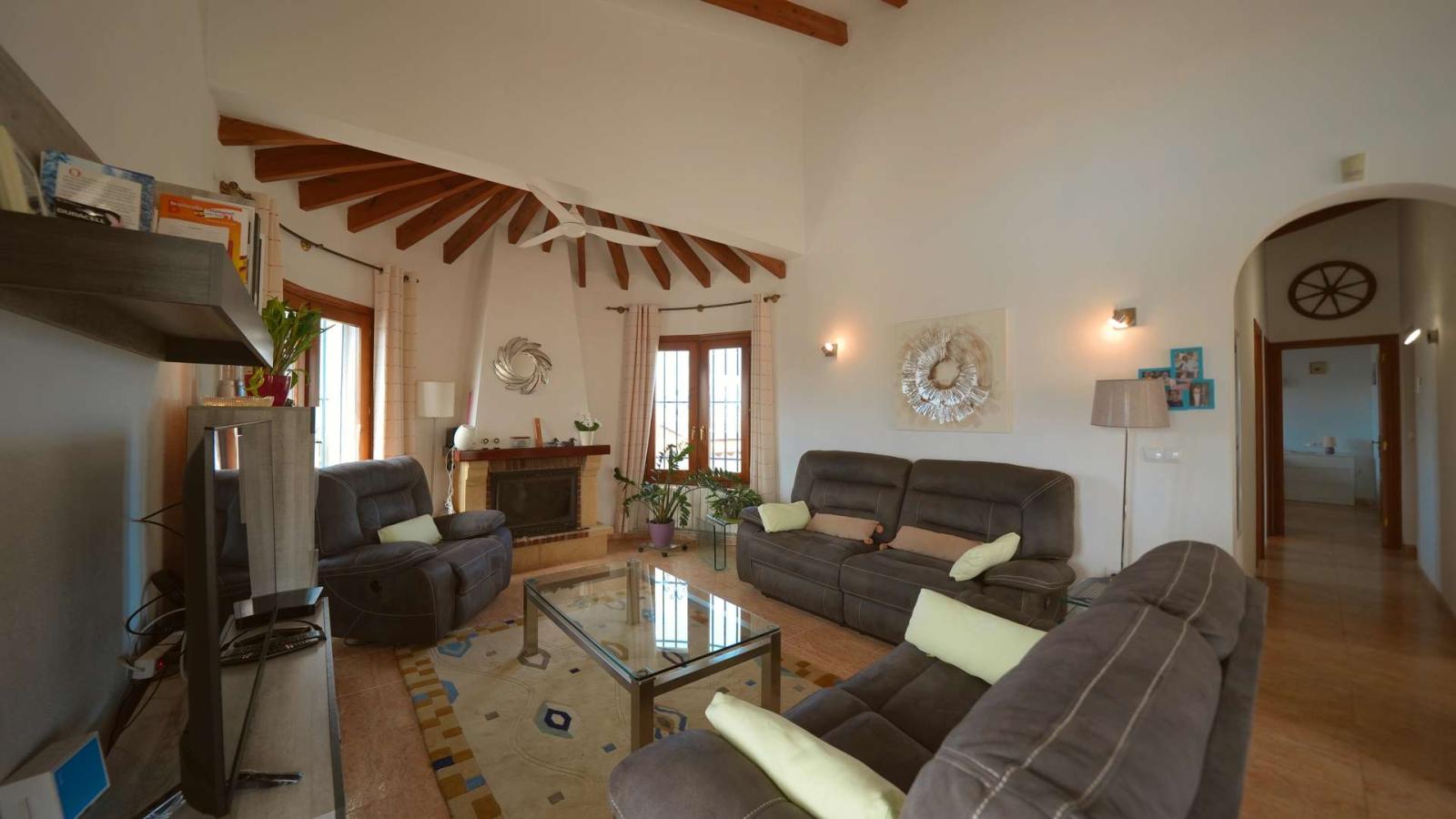 Villa for Sale in Pego