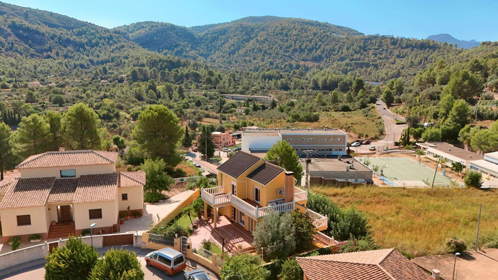 Villa en Venta en Orba
