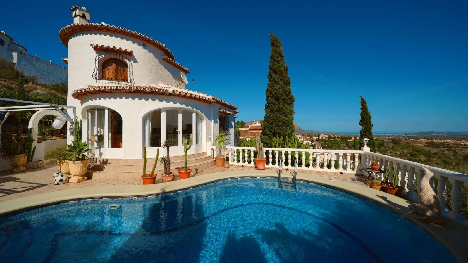 Villa for Sale in Pedreguer