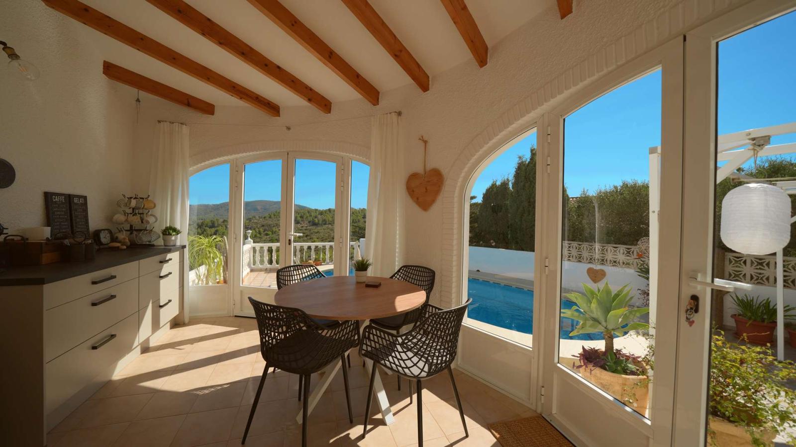 Villa for Sale in Pedreguer