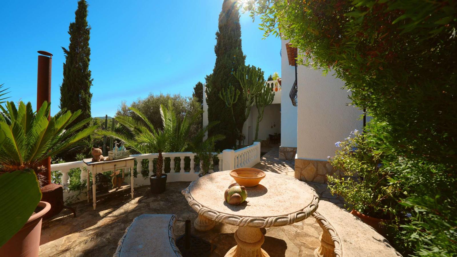 Villa for Sale in Pedreguer