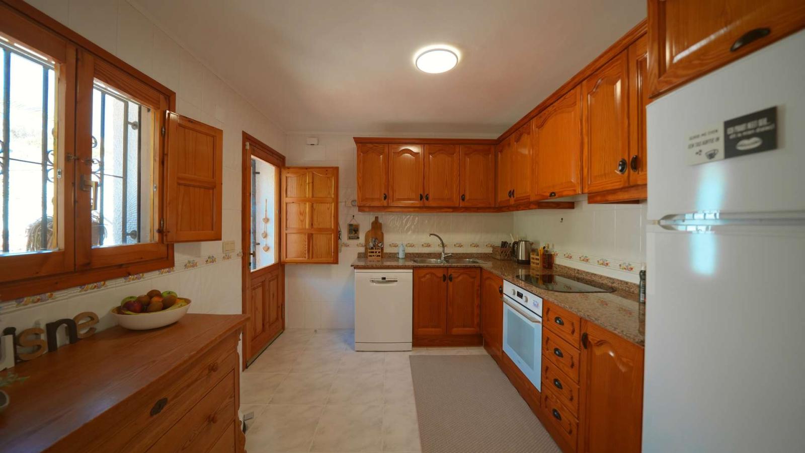 Villa for Sale in Pedreguer