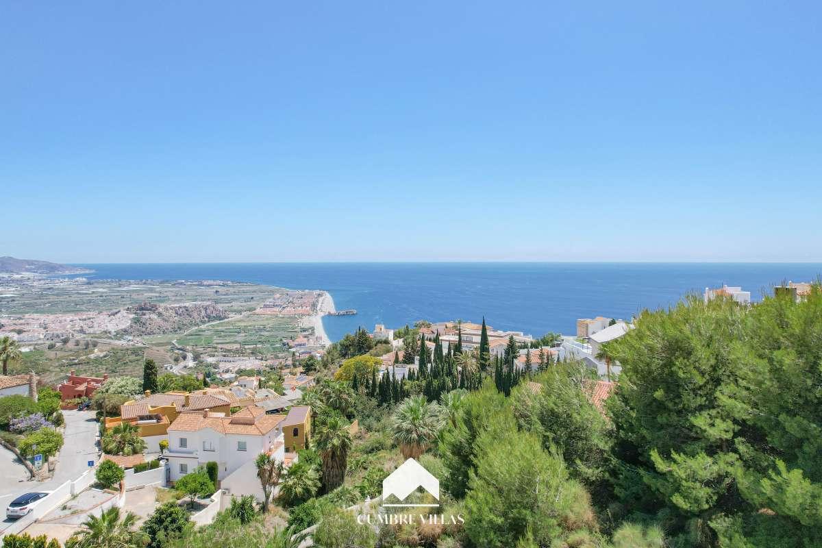 Plot for Sale in Salobreña