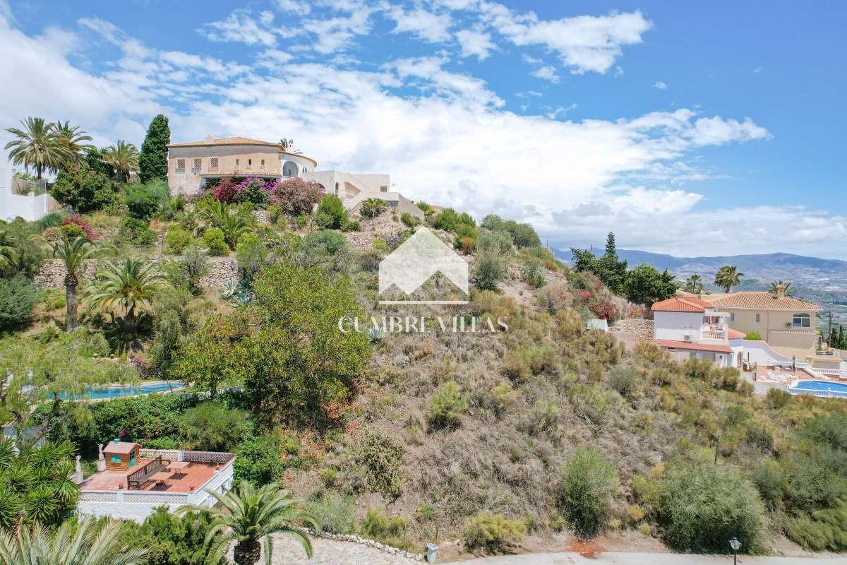 Plot for Sale in Salobreña
