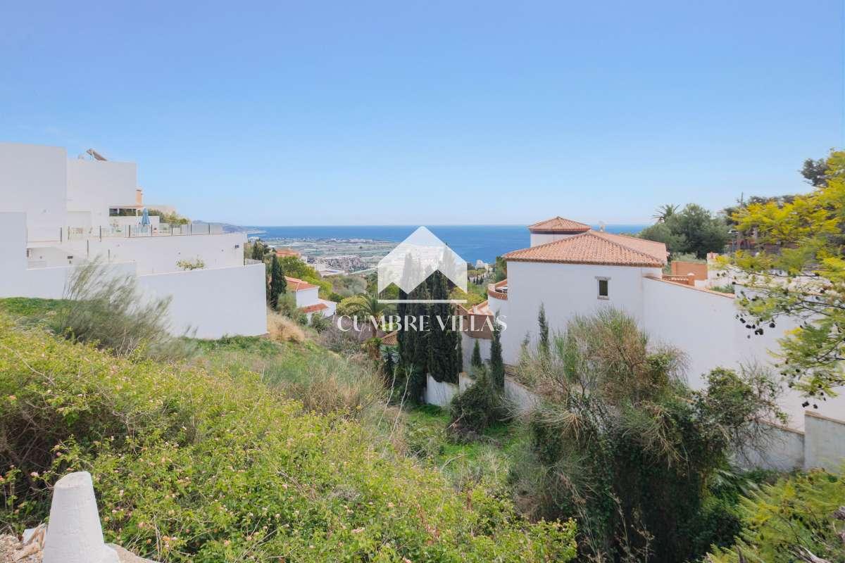 Plot for Sale in Salobreña