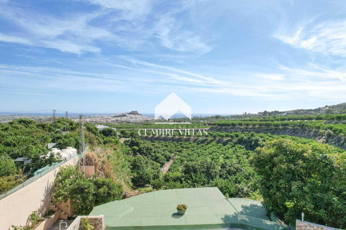 House for Sale in Salobreña