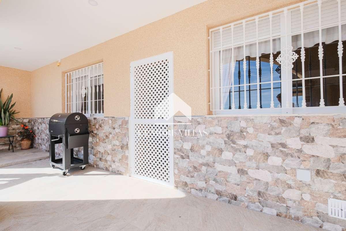 House for Sale in Salobreña