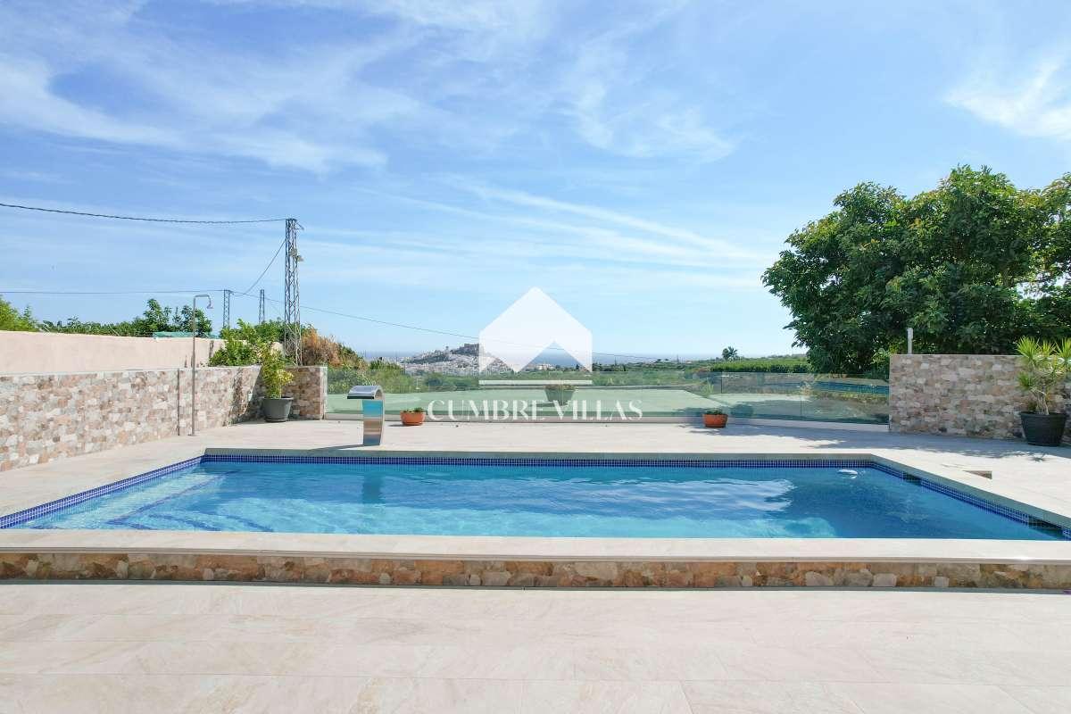 House for Sale in Salobreña