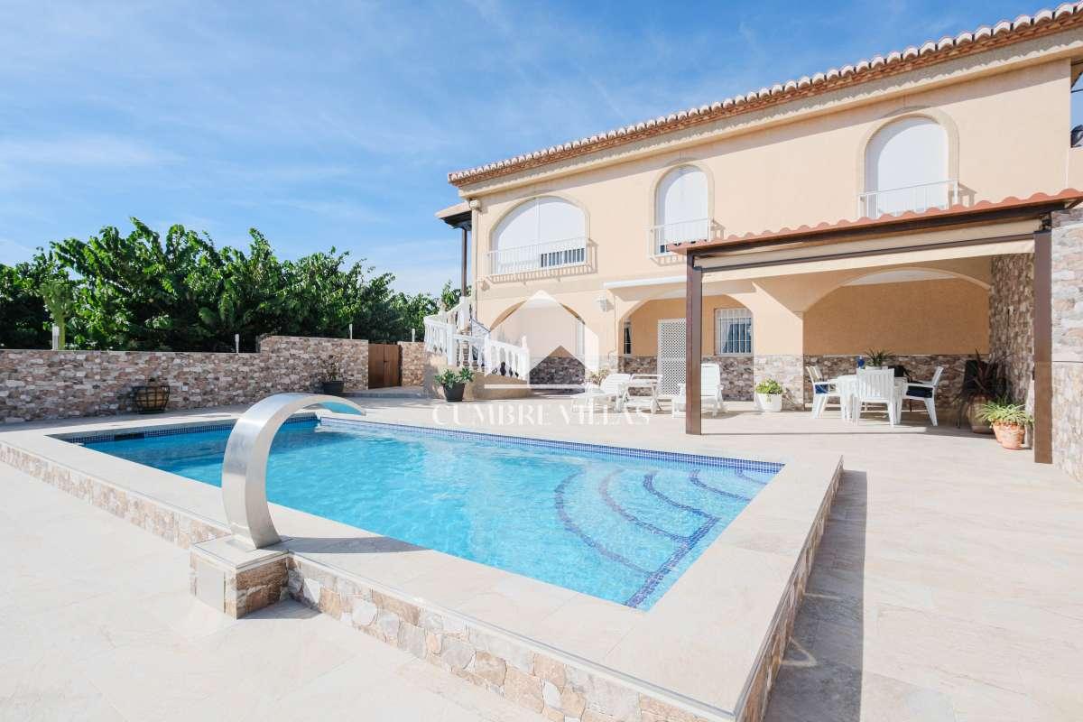 House for Sale in Salobreña