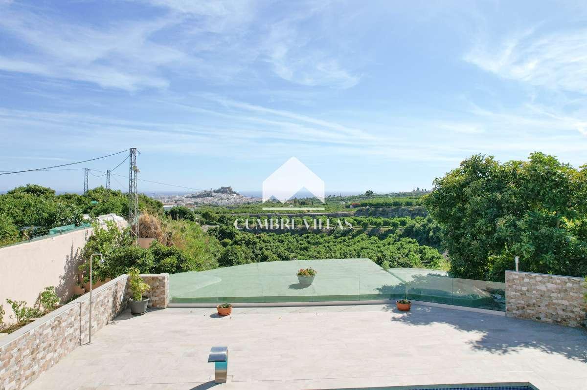 House for Sale in Salobreña