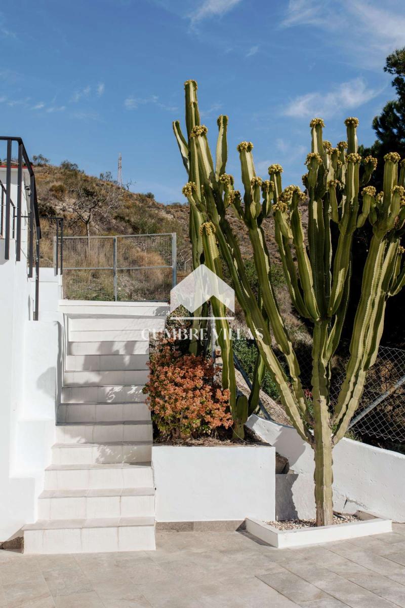 House for Sale in Almuñécar