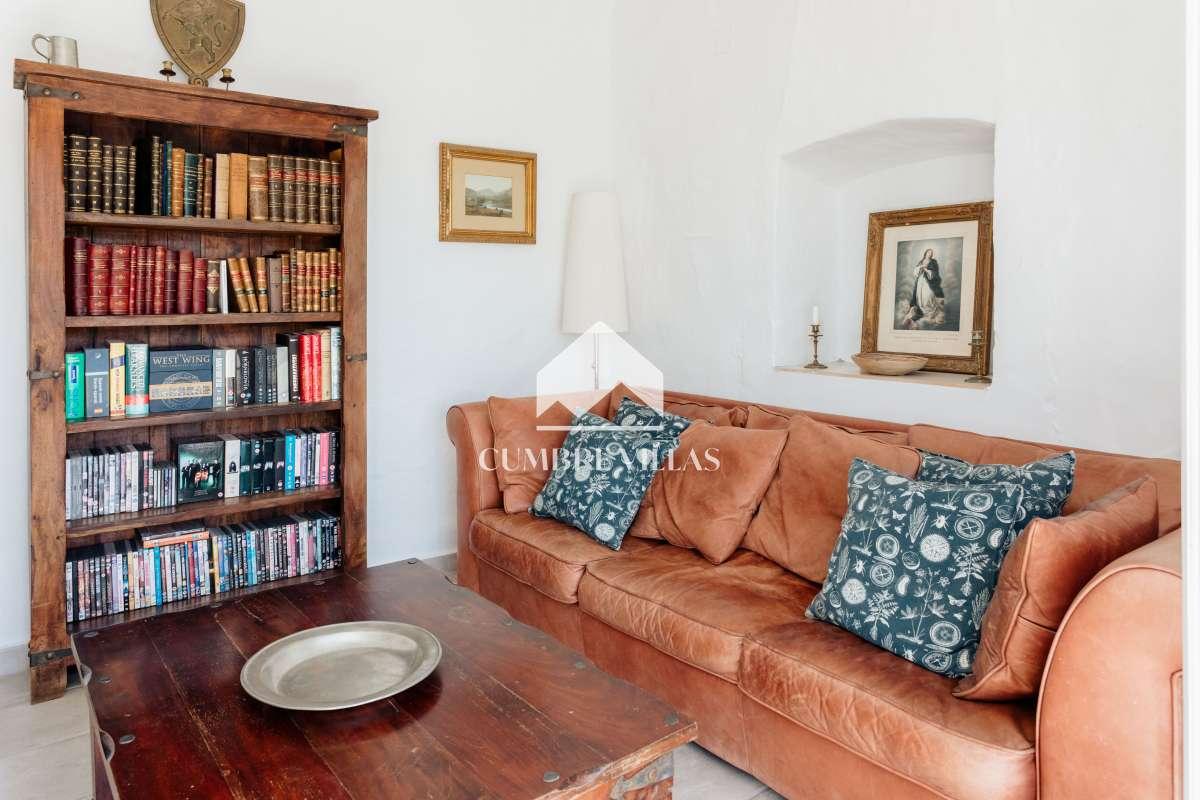House for Sale in Almuñécar