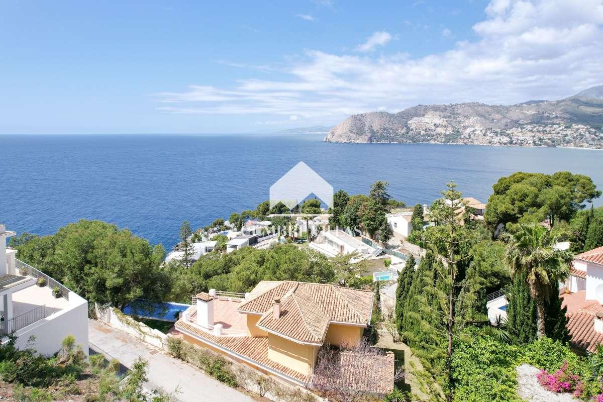 Plot for Sale in Almuñécar