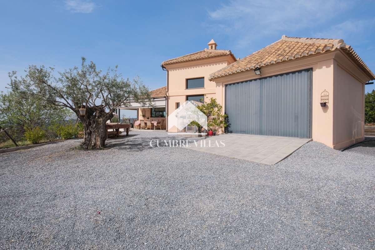 House for Sale in Itrabo
