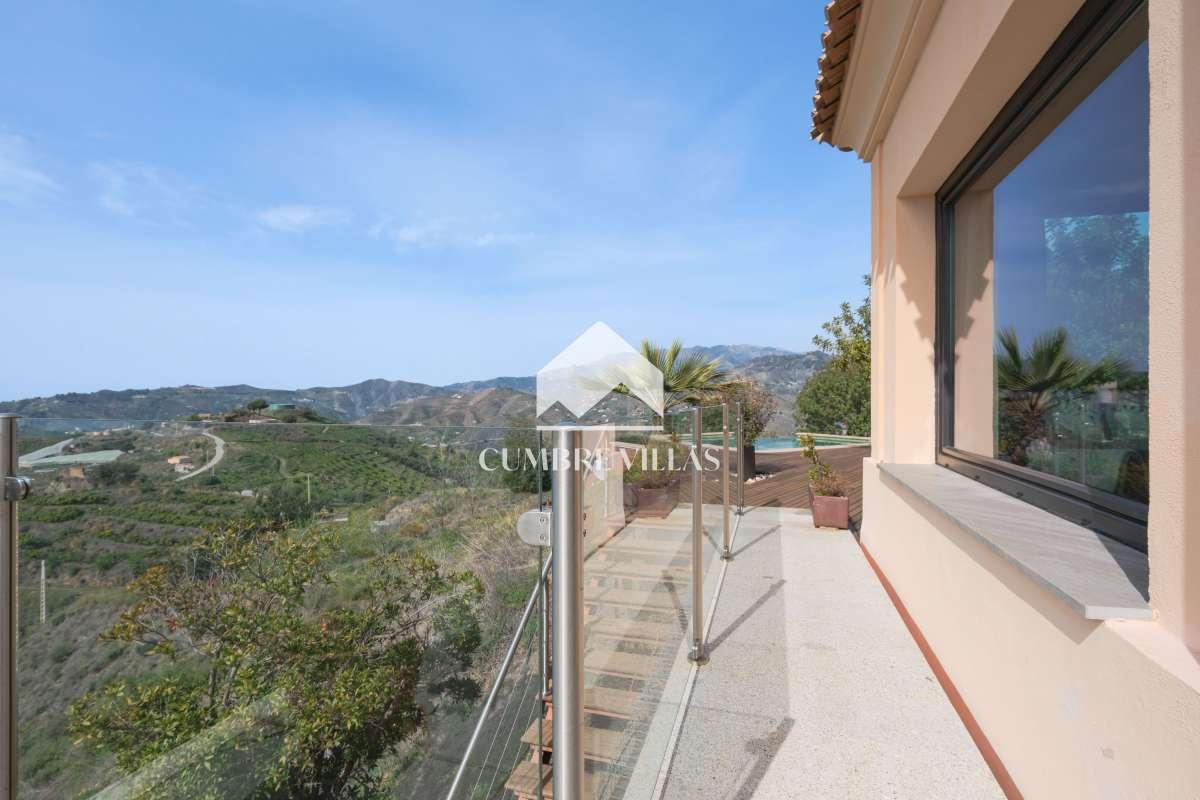 House for Sale in Itrabo