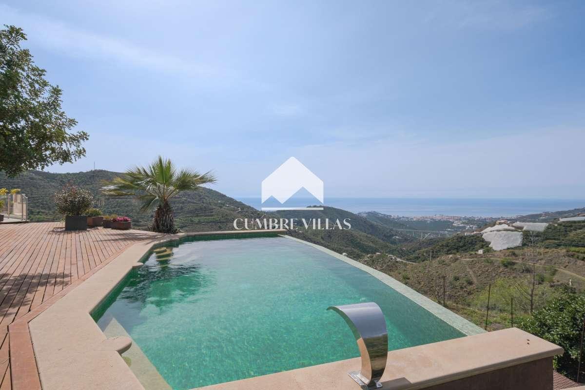 House for Sale in Itrabo
