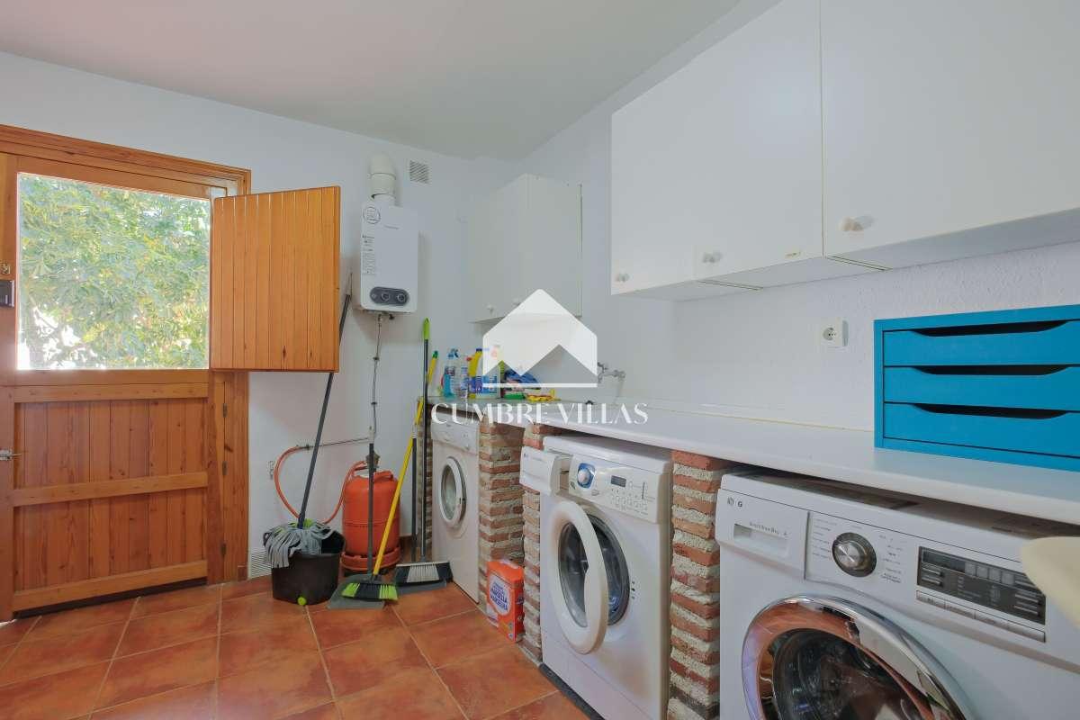 House for Sale in Itrabo