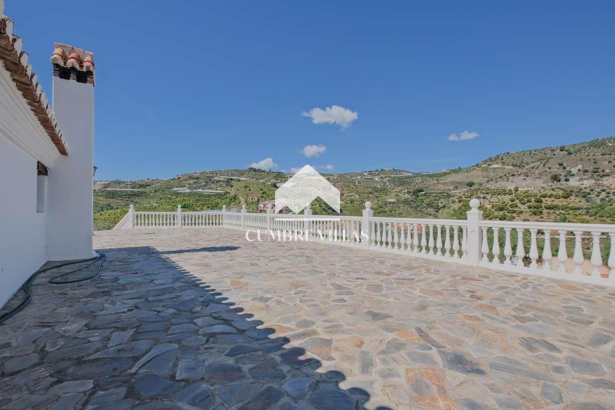 House for Sale in Itrabo