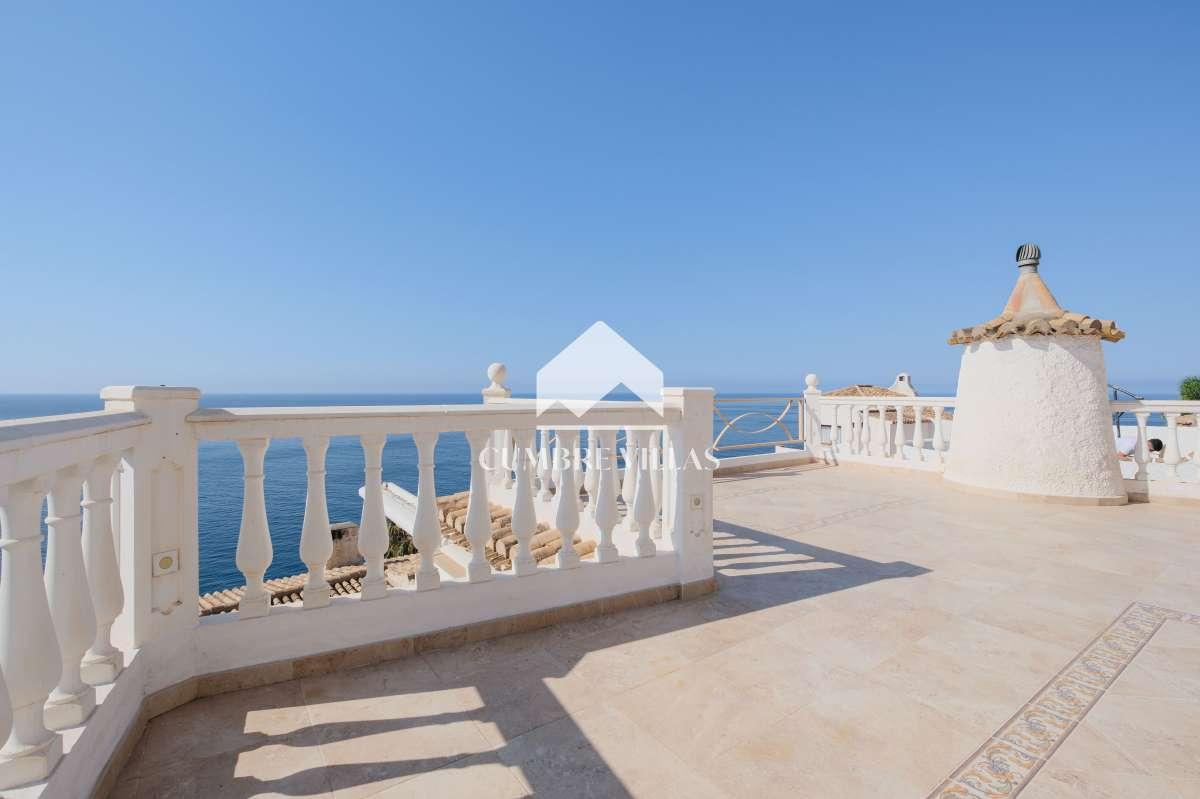 Villa for Sale in Salobreña