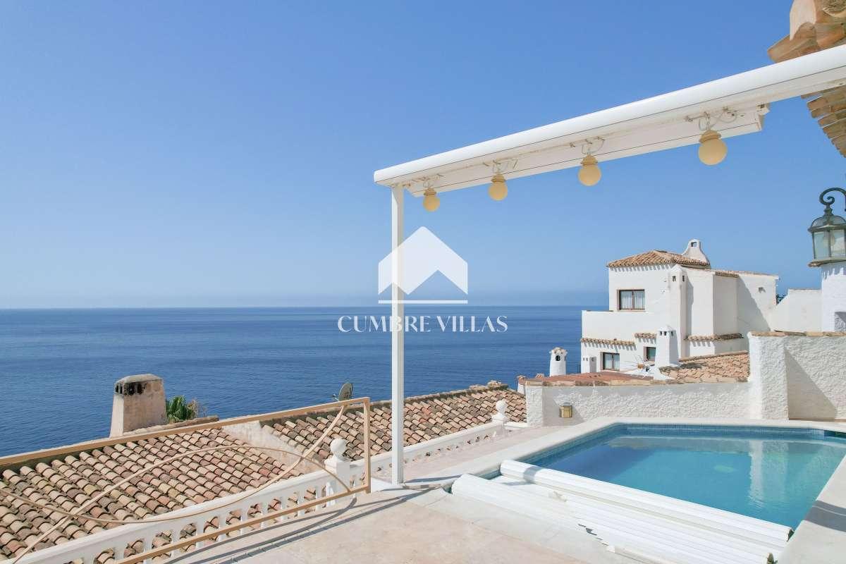 Villa for Sale in Salobreña