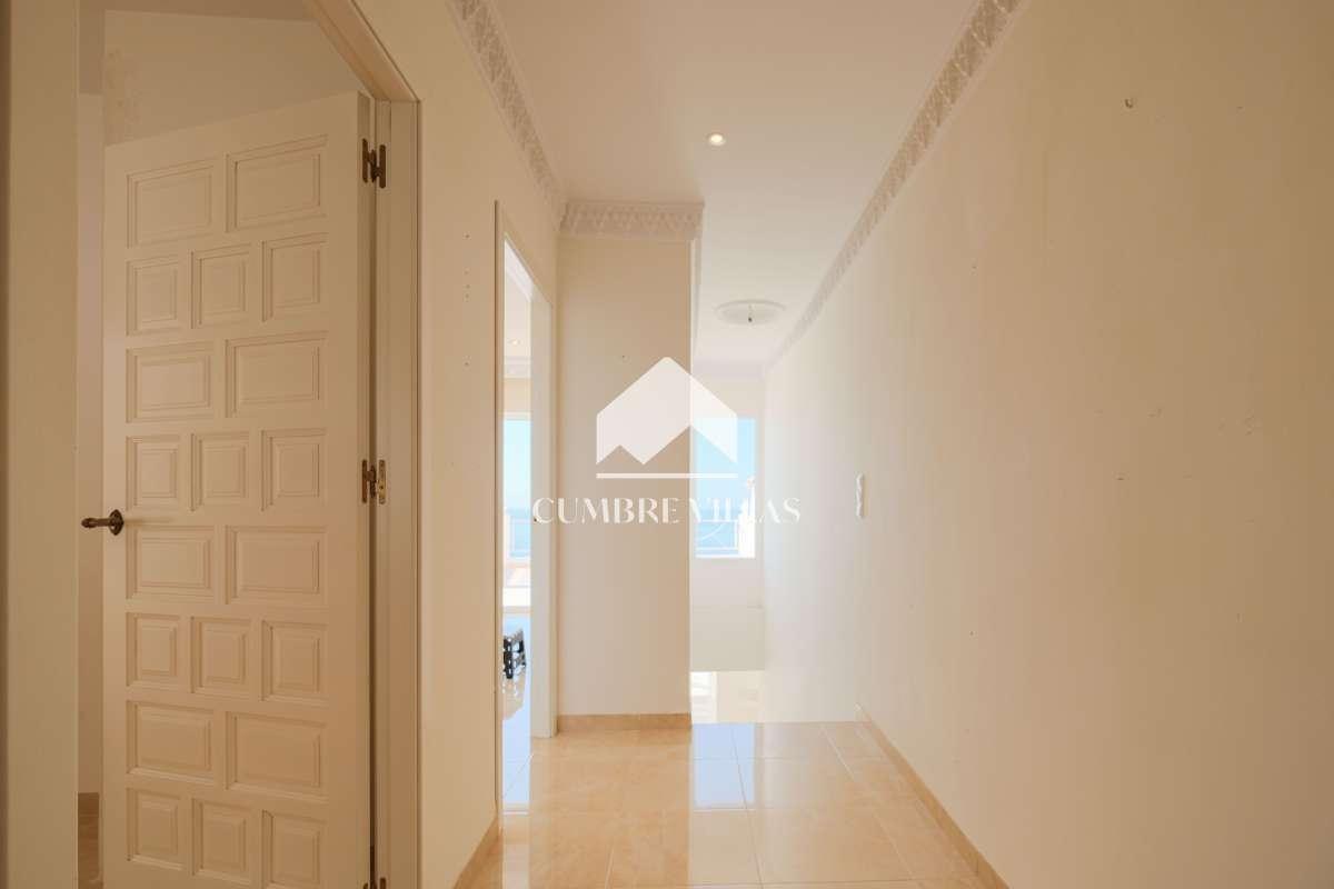 Villa for Sale in Salobreña