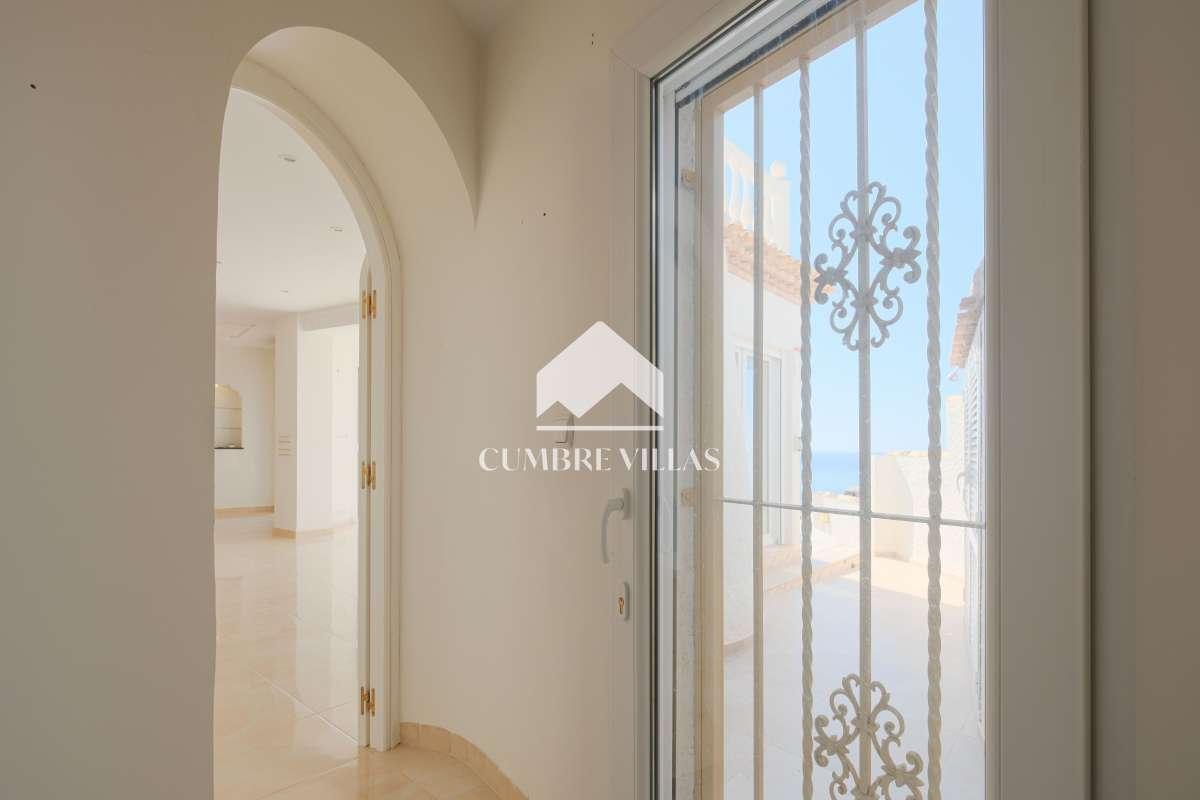 Villa for Sale in Salobreña