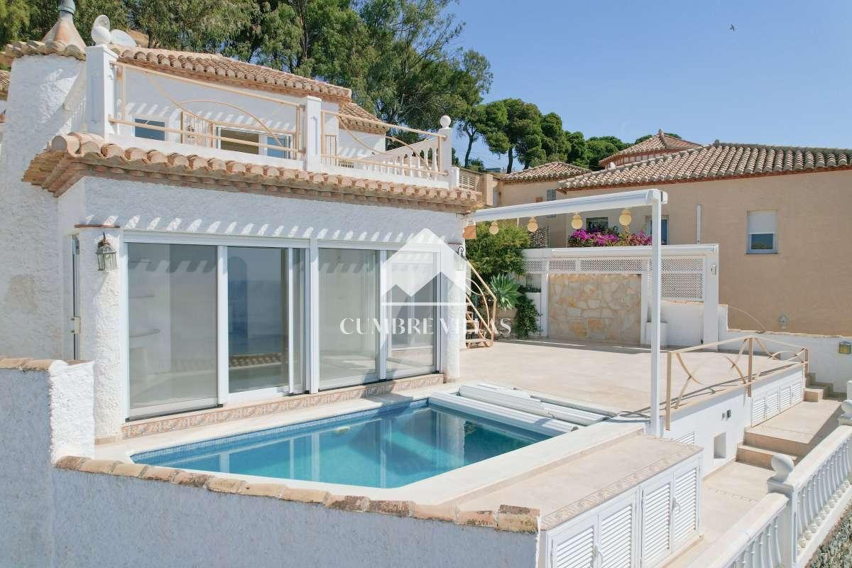Villa for Sale in Salobreña