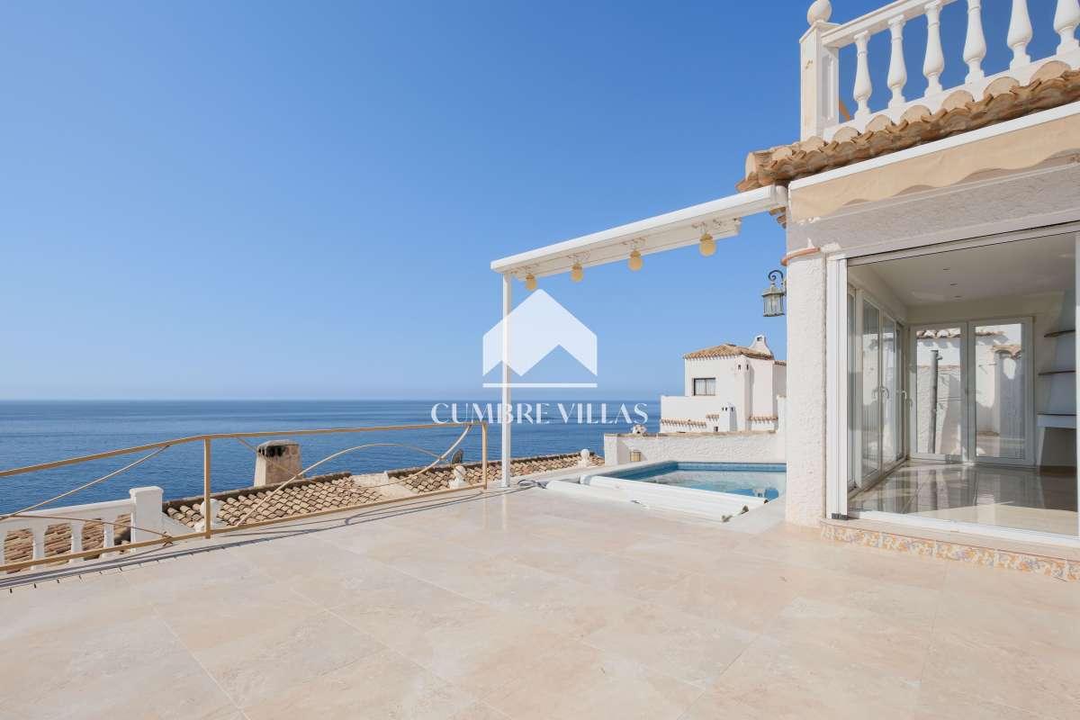 Villa for Sale in Salobreña