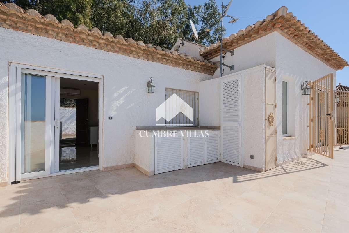 Villa for Sale in Salobreña