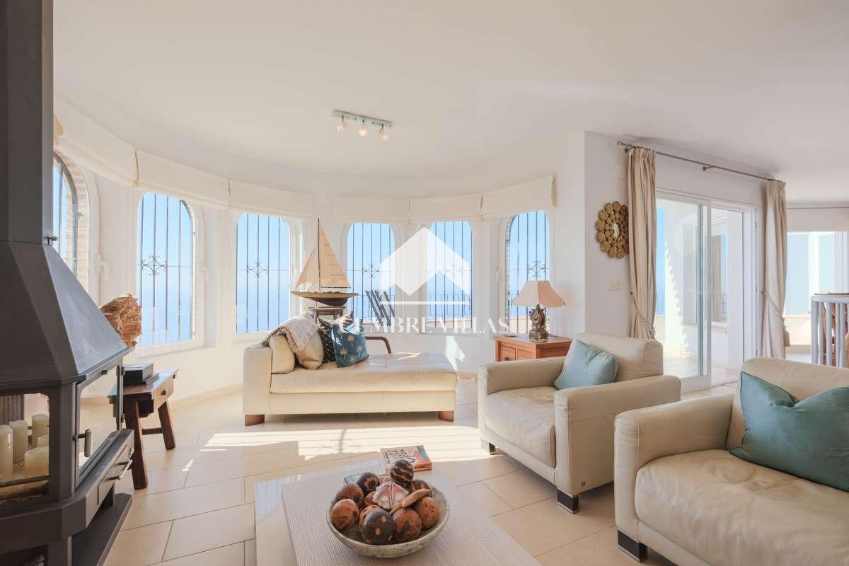Villa for Sale in Salobreña