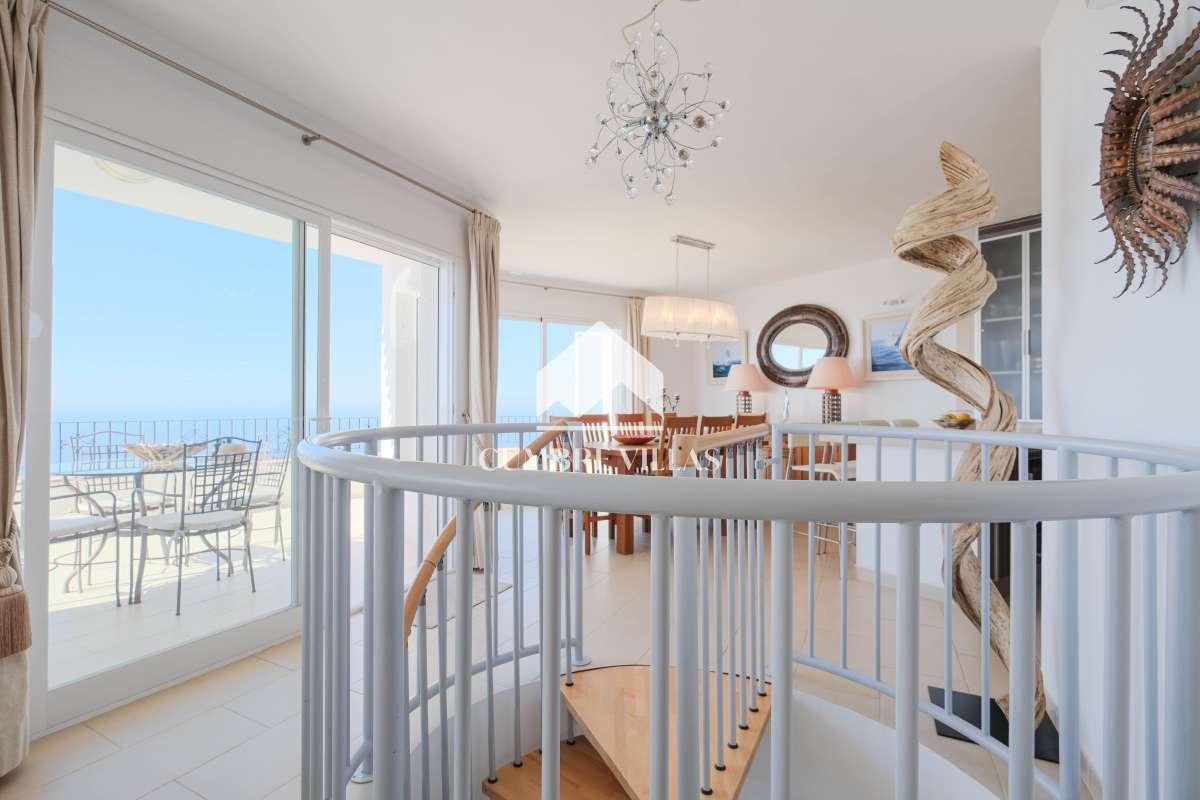 Villa for Sale in Salobreña