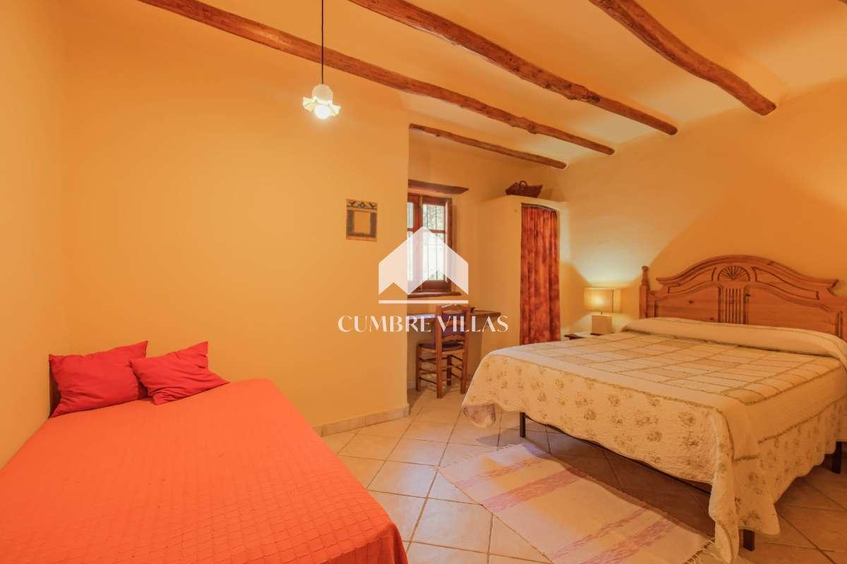 House for Sale in Órgiva