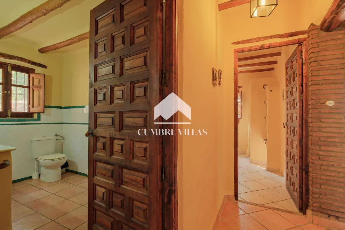 House for Sale in Órgiva