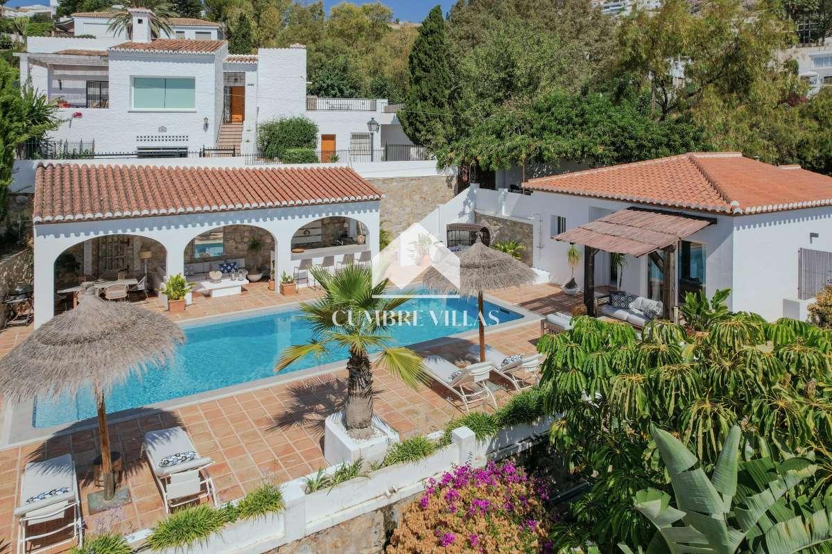 Villa for Sale in Salobreña