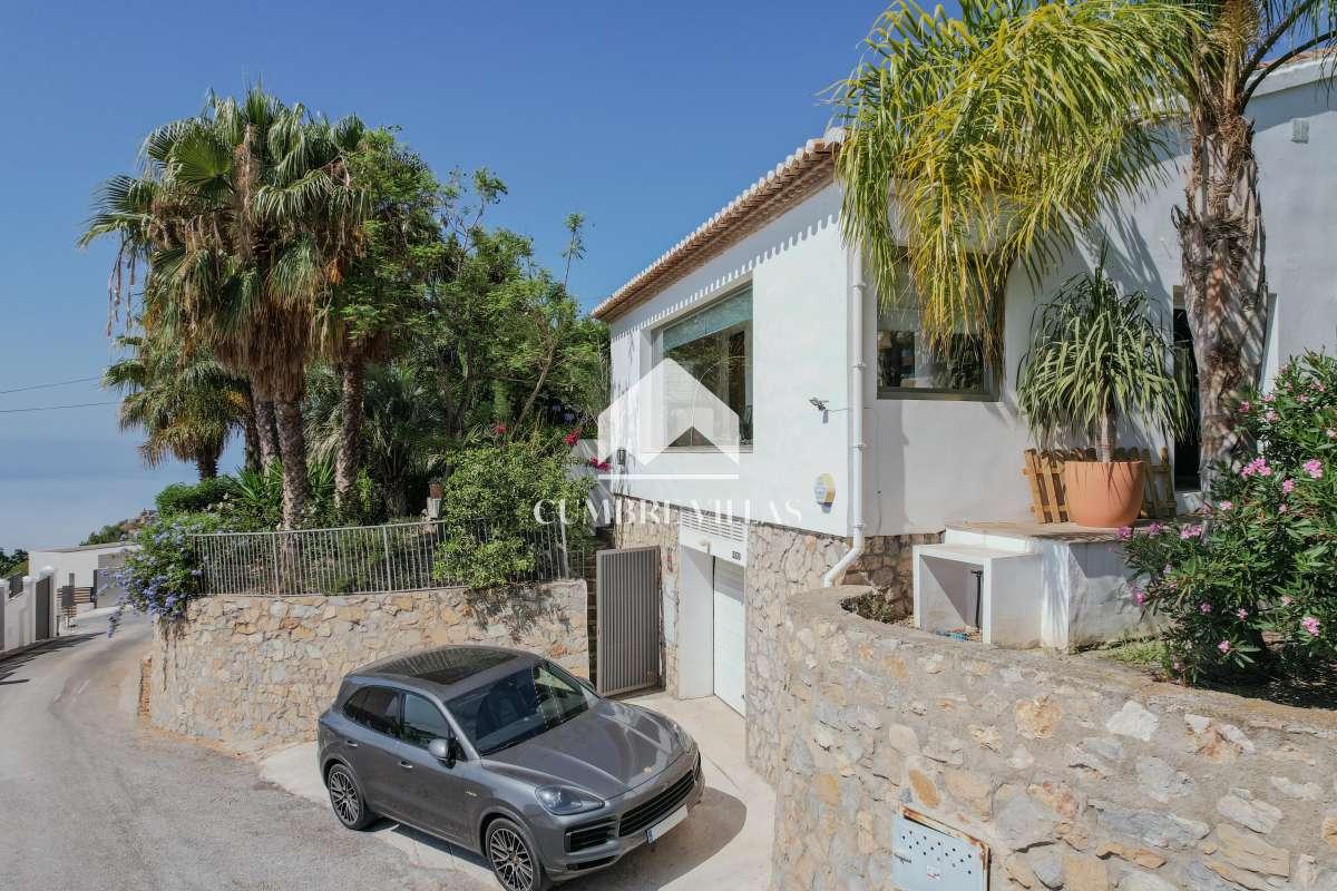 Villa for Sale in Salobreña