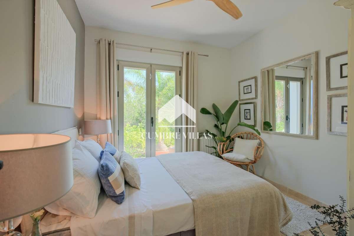 Villa for Sale in Salobreña