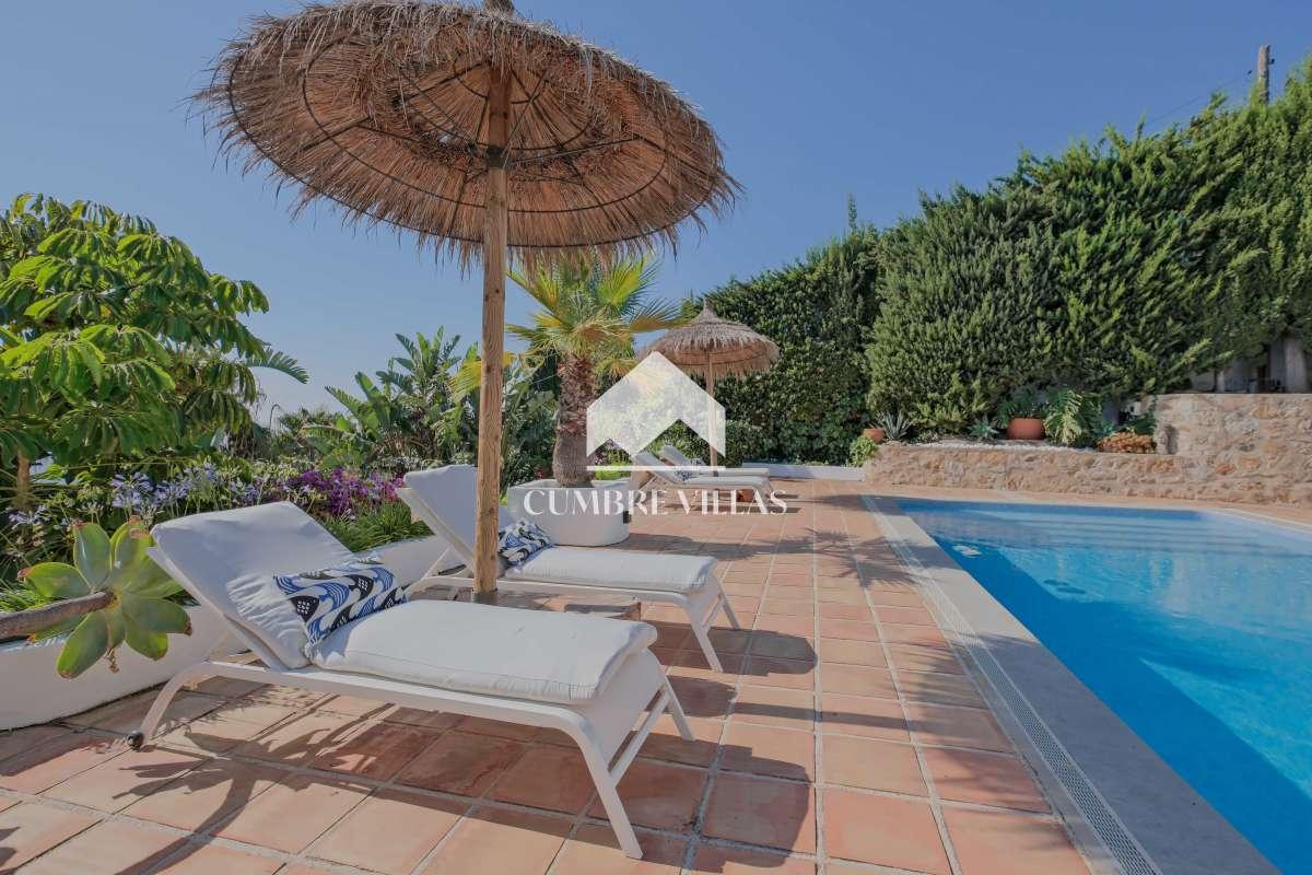 Villa for Sale in Salobreña