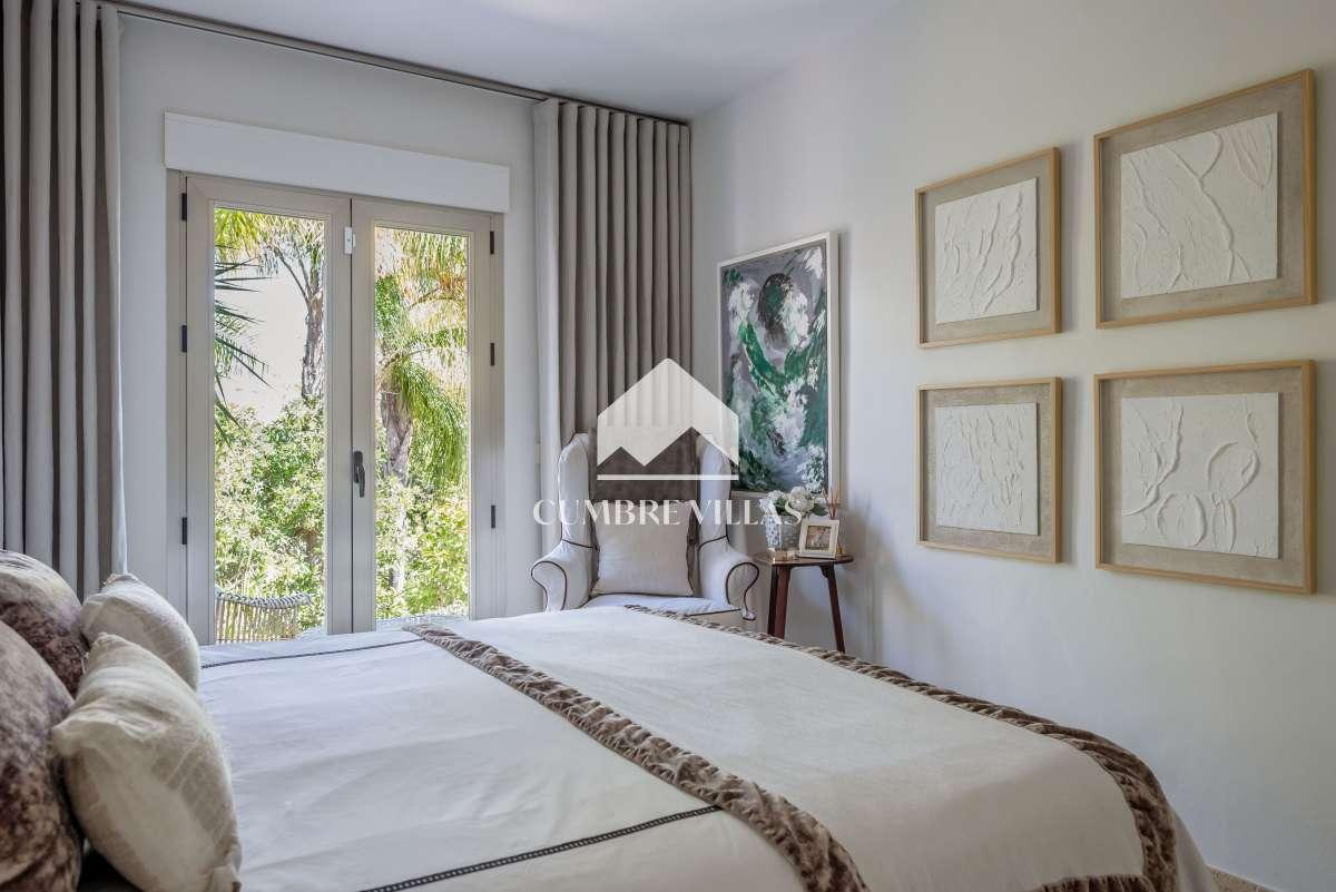 Villa for Sale in Salobreña