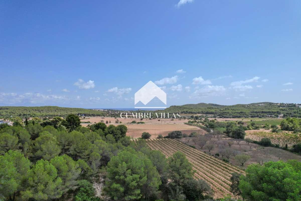 Villa for Sale in Sant Pere de Ribes