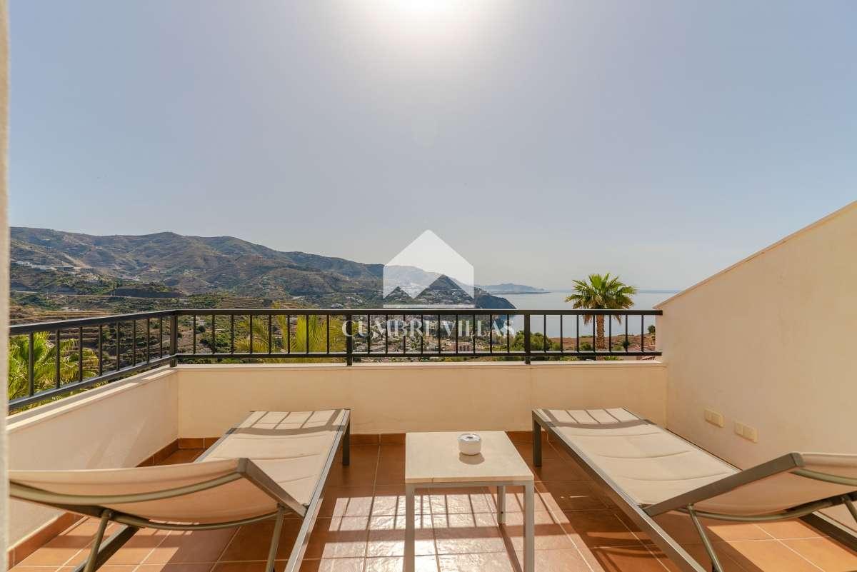 Villa for Sale in Almuñécar
