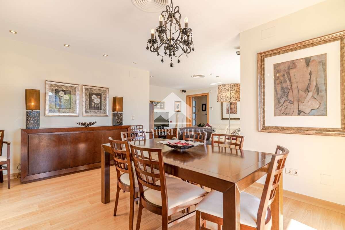 Villa for Sale in Almuñécar