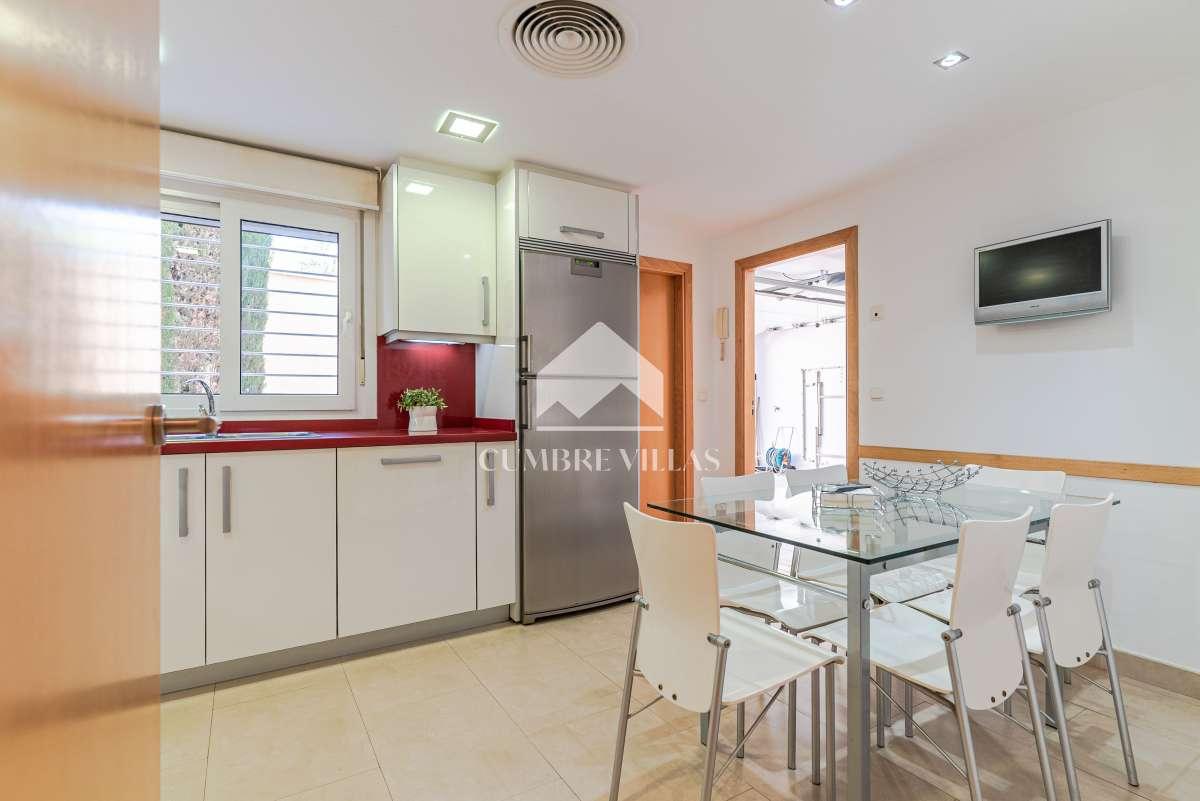 Villa for Sale in Almuñécar