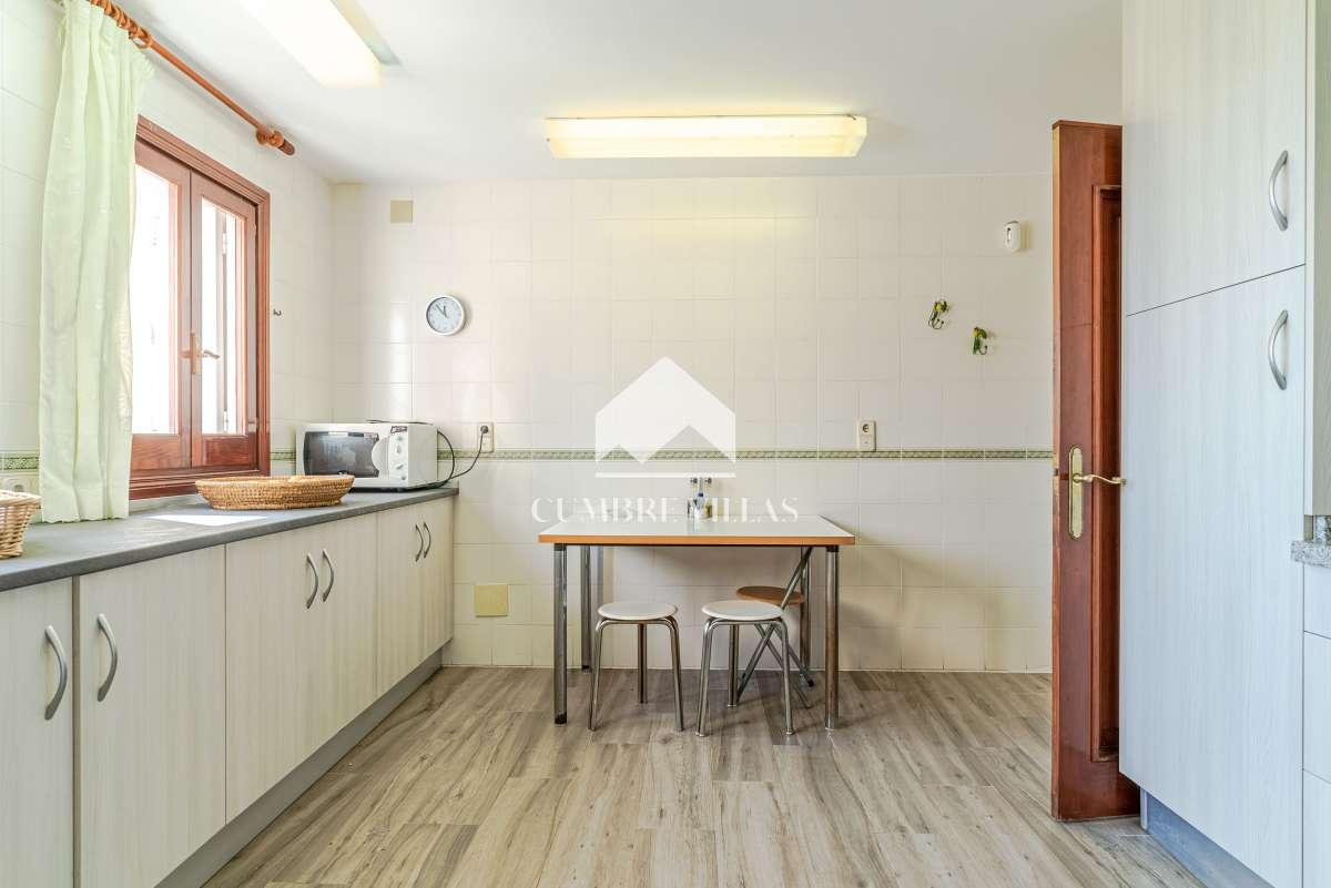 Villa for Sale in Salobreña