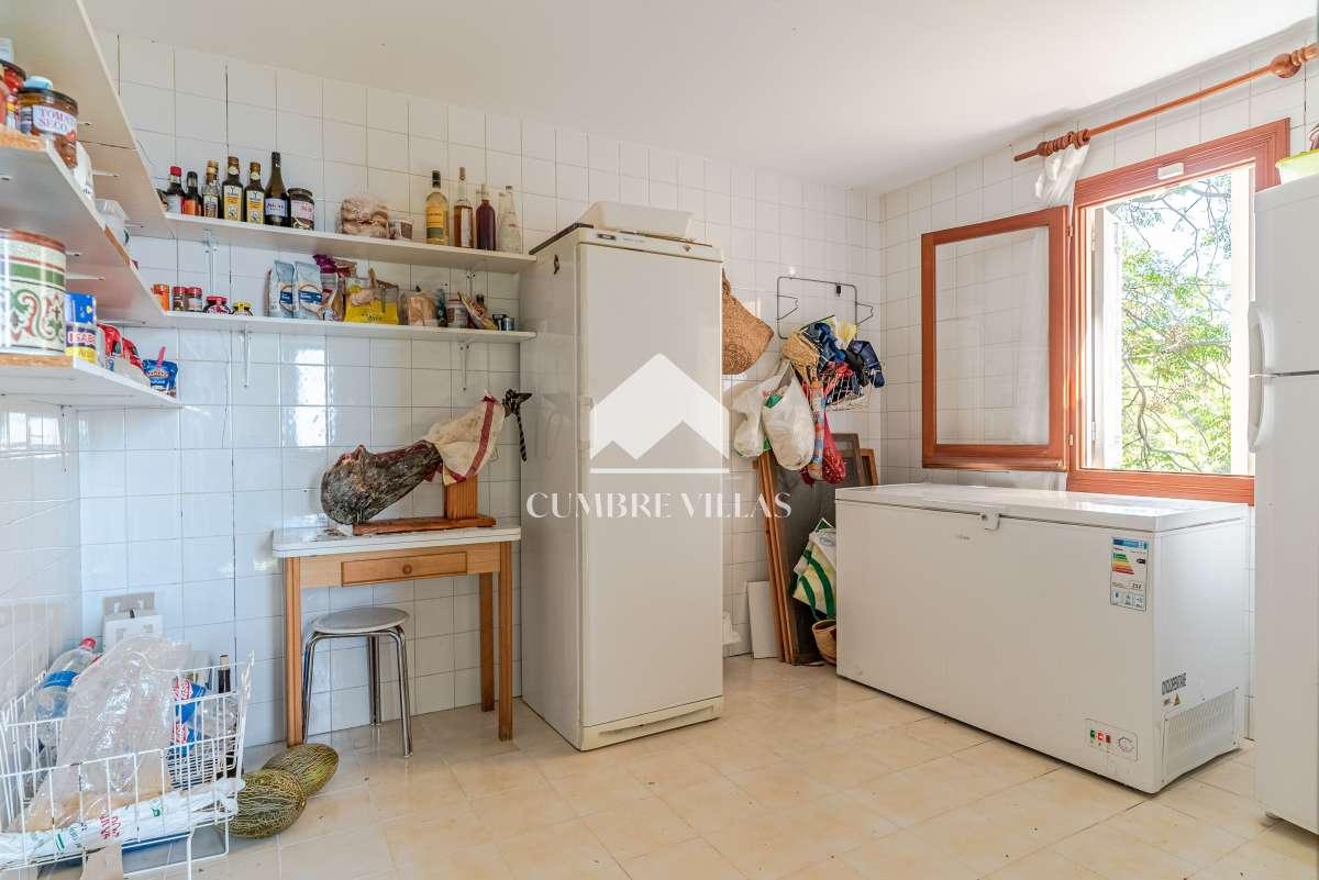 Villa for Sale in Salobreña